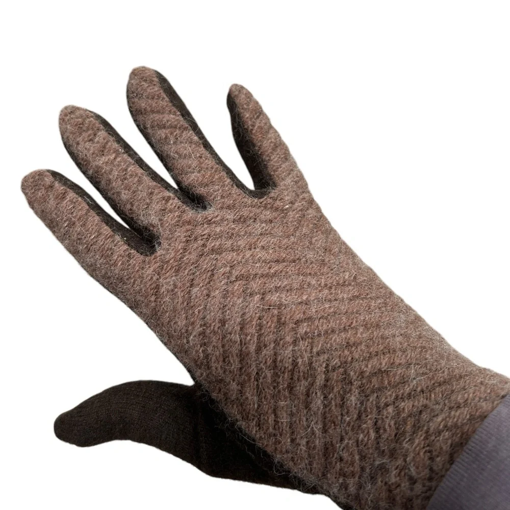 Angora Wool Brown Gloves size Small S with 4 Phone Tip Fingers. Beauty & comfort